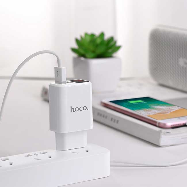 Zidni USB punjač Hoco C63A Victoria dual-port White - dodatni pogled