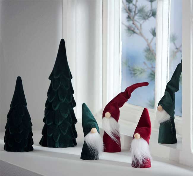 Novogodišnji patuljci 2 kom. Crveni - dodatni pogled