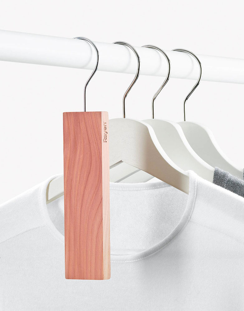 Rayen kedrove pločice protiv moljaca za odeću sa kačicama - dodatni pogled