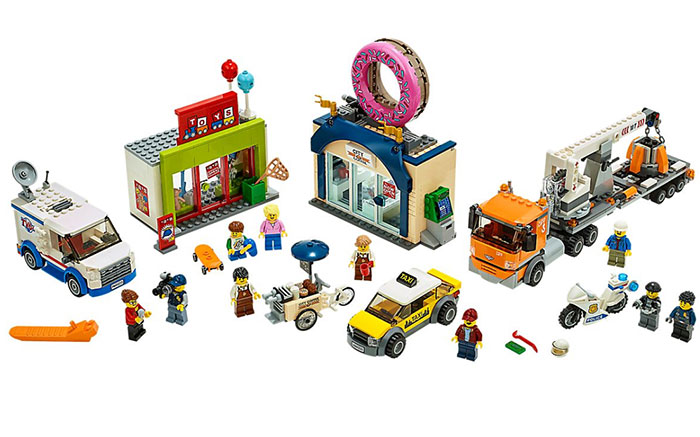 LEGO® Kocke City - Veliko otvaranje prodavnice krofni 60233 - dodatni pogled