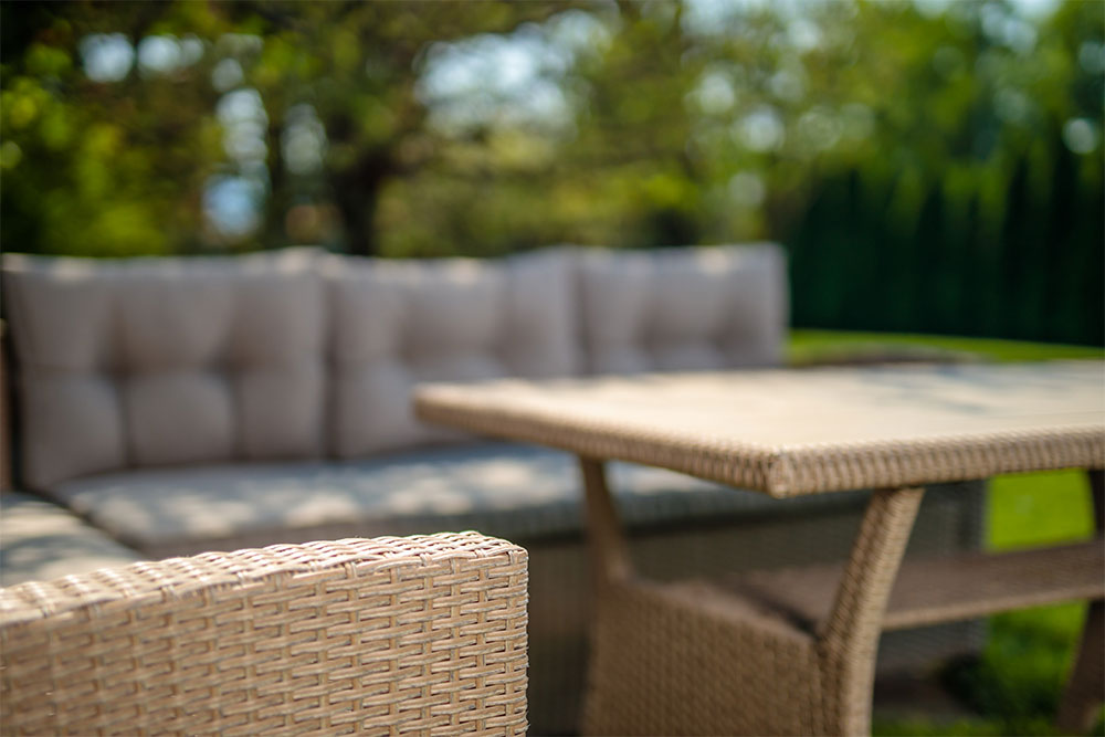 Ugaona Garnitura Akami - dodatni pogled