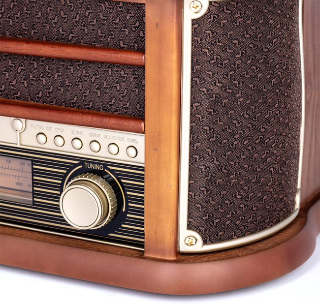 Gramofon sa radio prijemnikom i CD plejerom Camry Retro Style CR 1111 - dodatni pogled