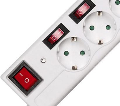 Hama Produžni kabl sa 6 utičnica koje se pojedinačno aktiviraju 3.5kW 1.4m 121947 - dodatni pogled