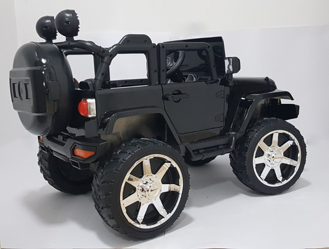 Dečiji automobil na akumulator Džip 4x4 Crni - dodatni pogled