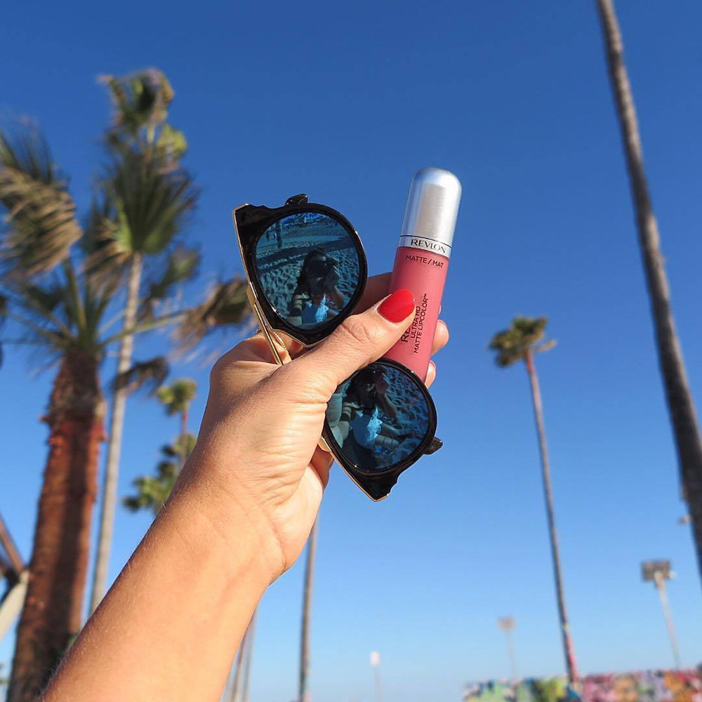 Revlon tečni ruž Ultra HD mat Devotion 600 - dodatni pogled