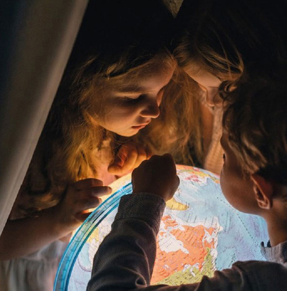 BLUE LINK Globus 32cm sa svetlom - na srpskom jeziku - ćirilica 26170 - dodatni pogled