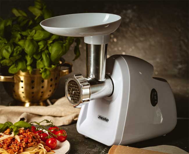 Mašina za mlevenje mesa sa dodatkom za pravljenje kobasica Mesko MS4809 - dodatni pogled