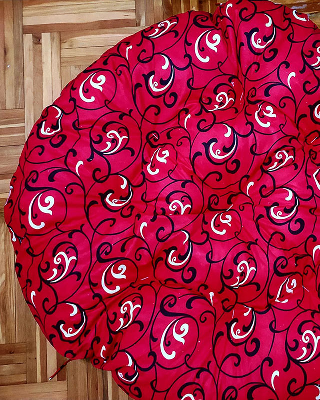 Ljuljaška Jaje - Metalna Domestico WHITE sa jastukom RED ORNAMENT  - dodatni pogled