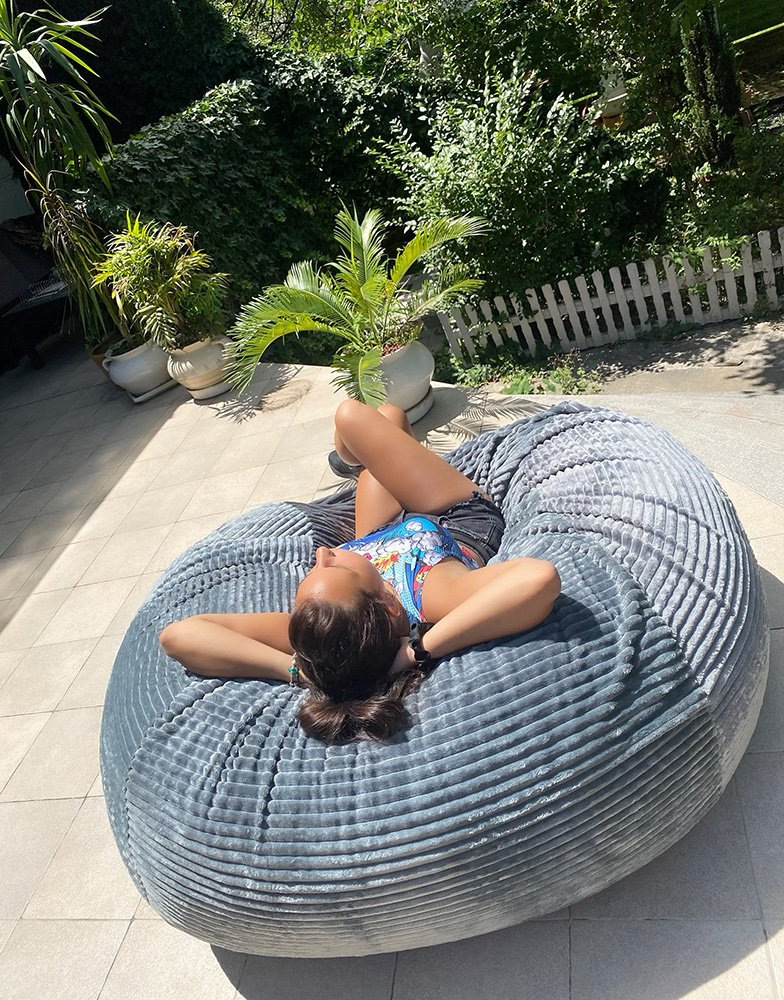 Lazy Bag Extra Jumbo Fotelja- Štraftica siva - dodatni pogled