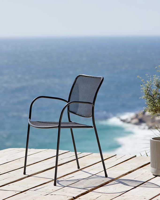 Garnitura Za Teraasu i Dvorište Rigon - 4 Čelične Stolice i Sto Sa Pločom od Polywood-a - dodatni pogled