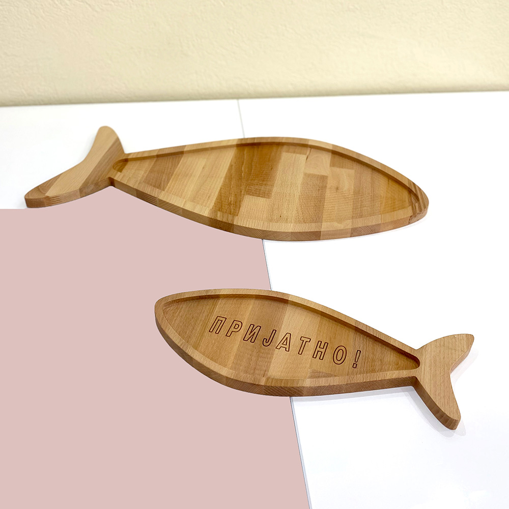 Daska od drveta bukve u obliku ribe 40x15cm - detalj