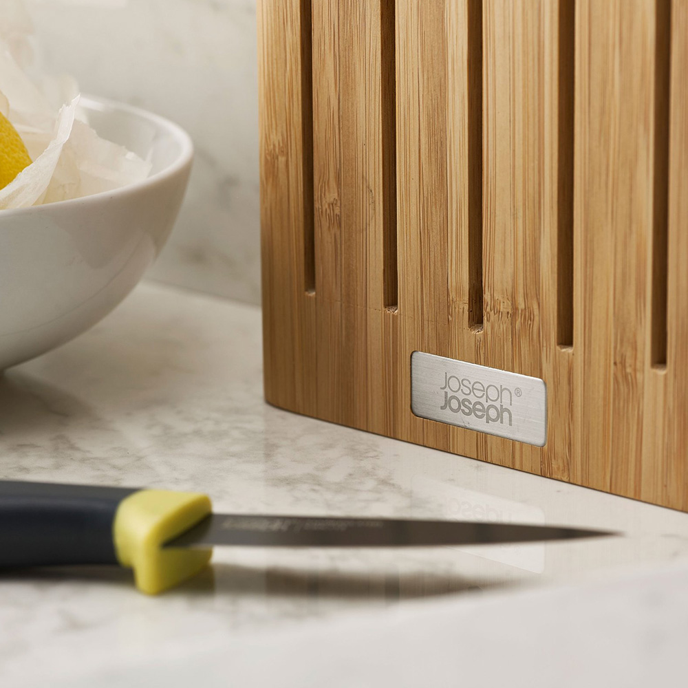 Joseph Joseph Set kuhinjskih noževa sa postoljem od bambusa Elevate Knives Bamboo - detalj