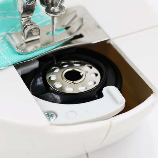 NeoKnitter - Kompaktna šivaća mašina - detalj