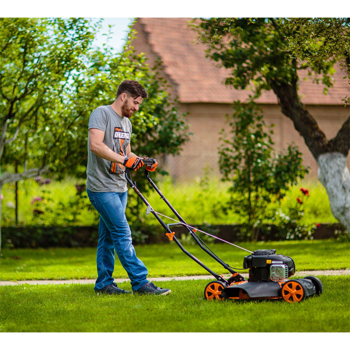 Motorna kosačica za travu Villager Atlas 5001 B - detalj