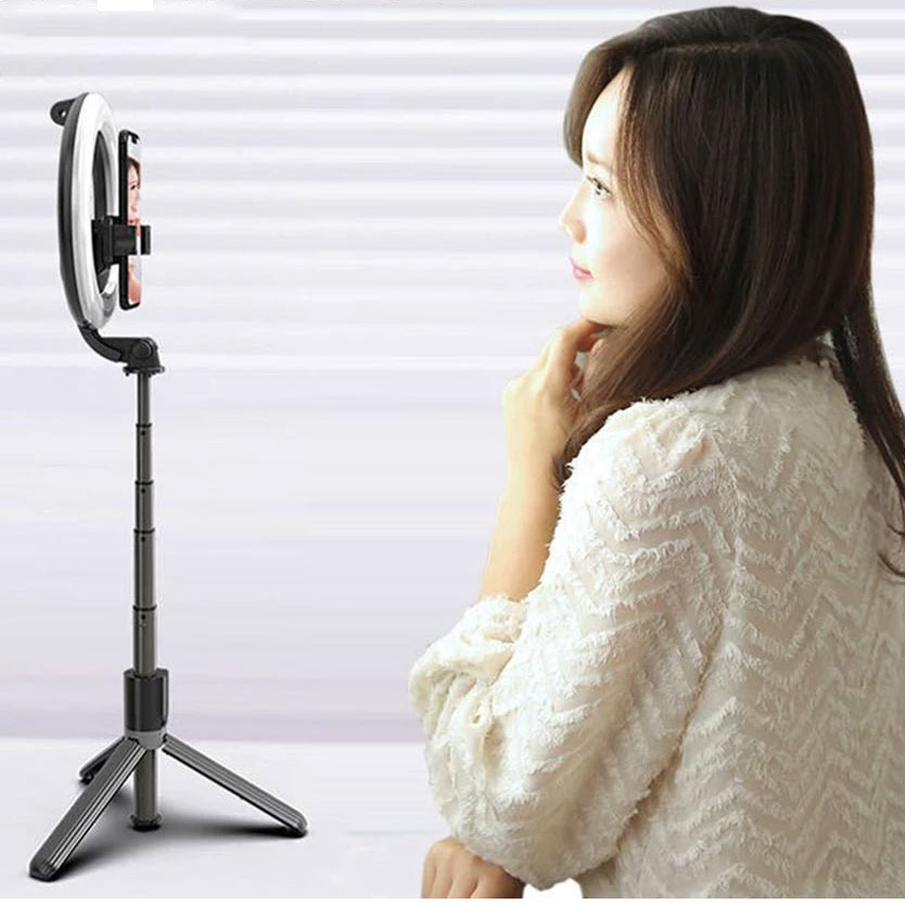 Prenosni Bluetooth Selfi Stalak Sa Osvetljenjem RBT-40 Black - detalj