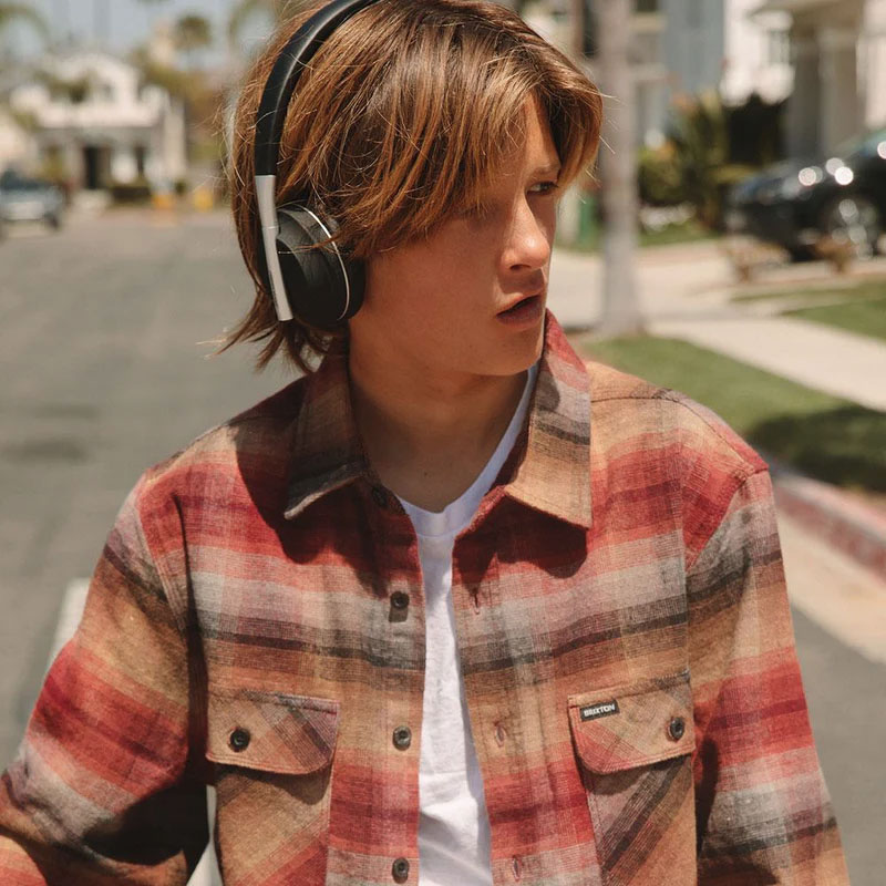 Happy Plugs Play On-Ear Bluetooth Slušalice Za Mlade - detalj