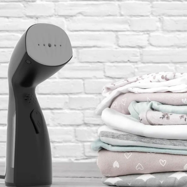 Pegla za vertikalno peglanje odeće Aeno GS2 - detalj