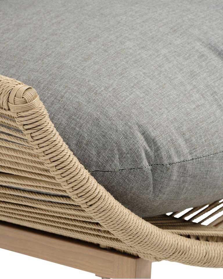 Stolica Jaje Sa Luksuznim Jastucima Lounge Bene Natur - detalj