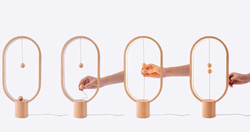 Stona LED lampa sa visećim magnetnim prekidačem Heng Balance Wood - detalj