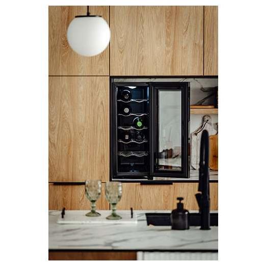 Adler AD8083 frižider za vino 12 flaša 33 L - detalj