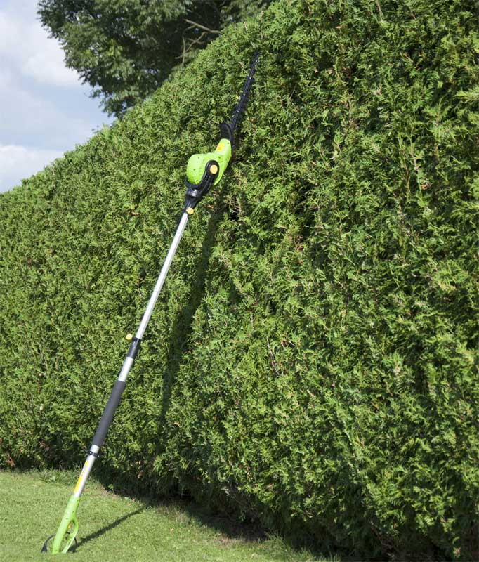 Fieldmann Električni teleskopski trimer za živu ogradu FZN 6005-E - detalj