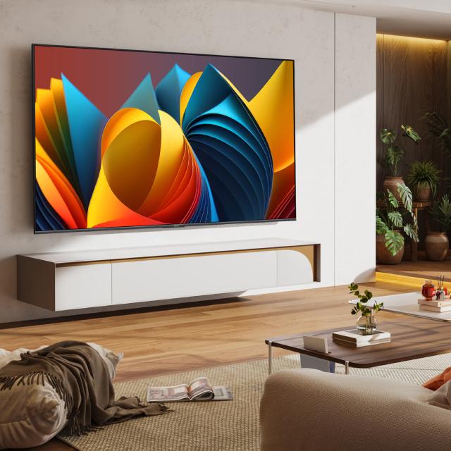 HISENSE 85 inča 85E7NQ QLED 4K UHD Smart TV - detalj