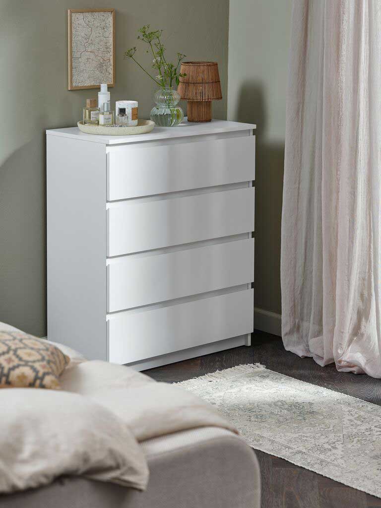Komoda Sa 4 Fioke Angel Bela Boja - detalj