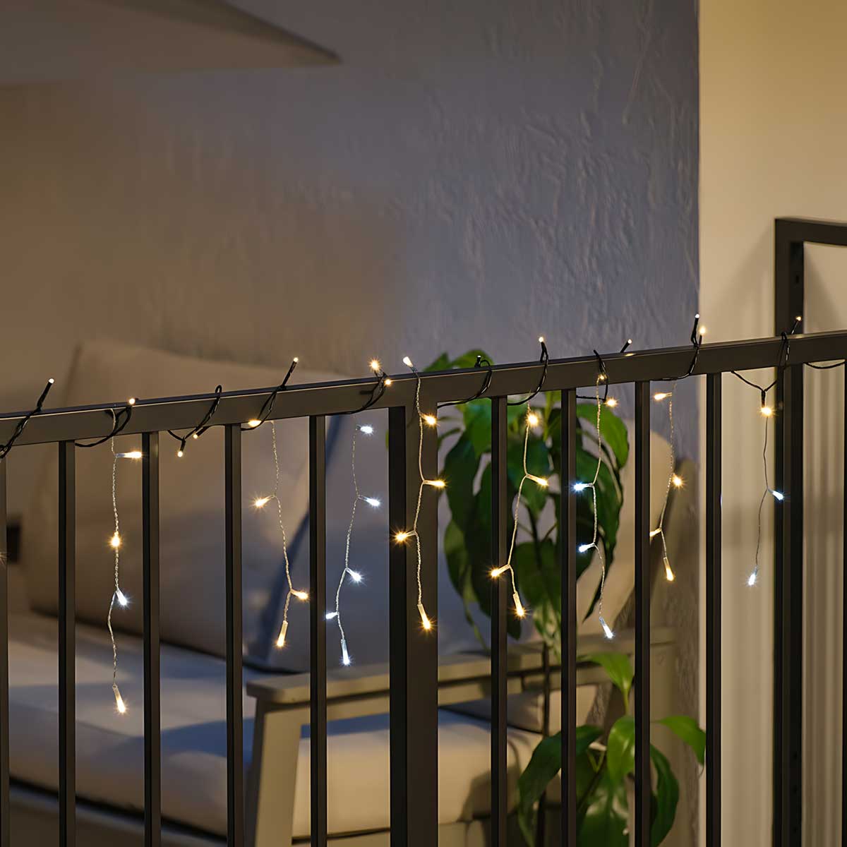 LED Zavesa Za Spoljnu Upotrebu - 480 Sijalica 28 Metara - detalj