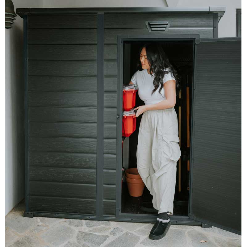 Montažna pomoćna baštenska kućica Šupa Keter Essential 6x4ft CU 263895 - detalj