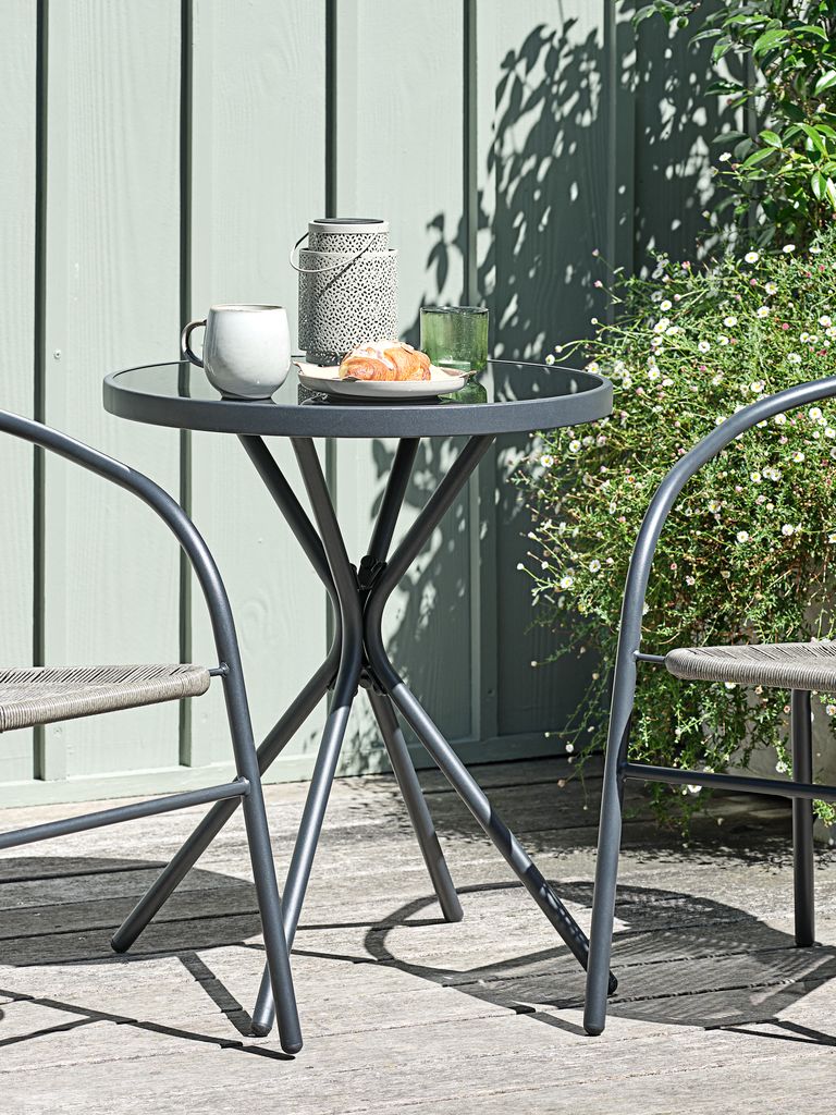 Garnitura za Terasu - 2 Stolice i Sto Kakamas Black - detalj