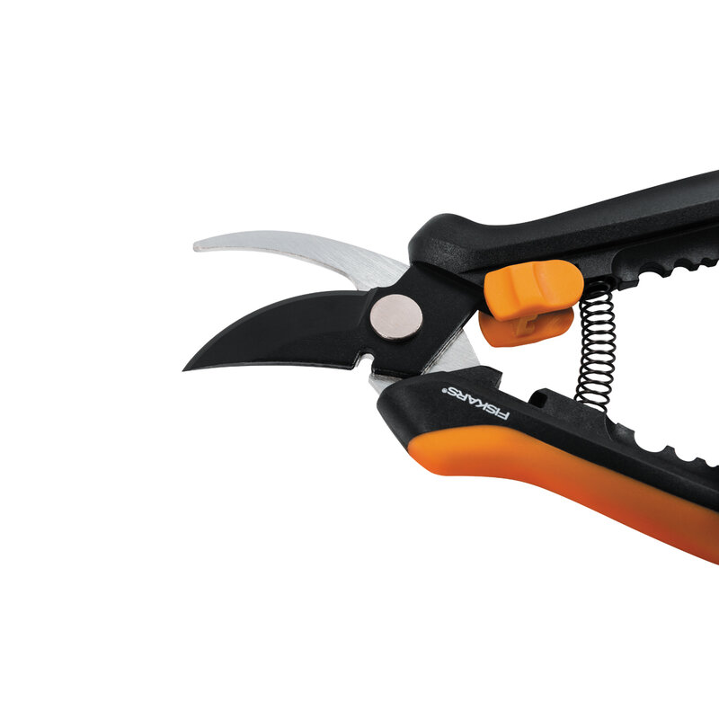 Fiskars makaze za cveće i orezivanje, 205 mm - detalj