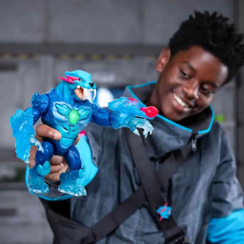 MrBeast Lab Krio Panter Akciona Figura – Kolekcionarski Model, 18cm - detalj