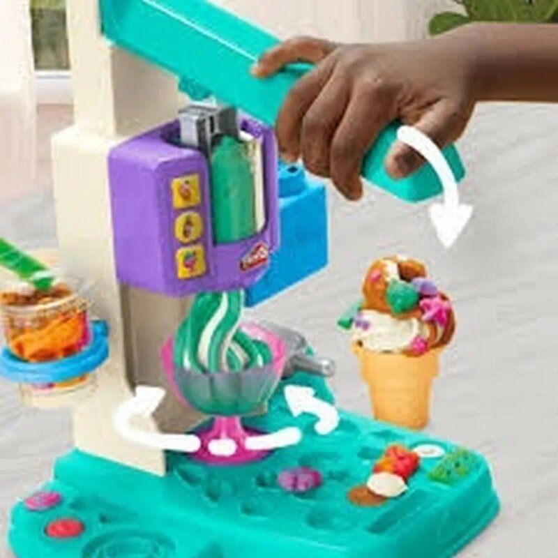 Play-Doh Rainbow Swirl – set za sladoled - detalj