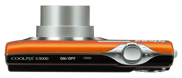 Nikon Coolpix S3000 Orange Digitalni Fotoaparat - detalj