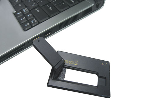 PQI Flash Vizit Karta 4 GB - detalj