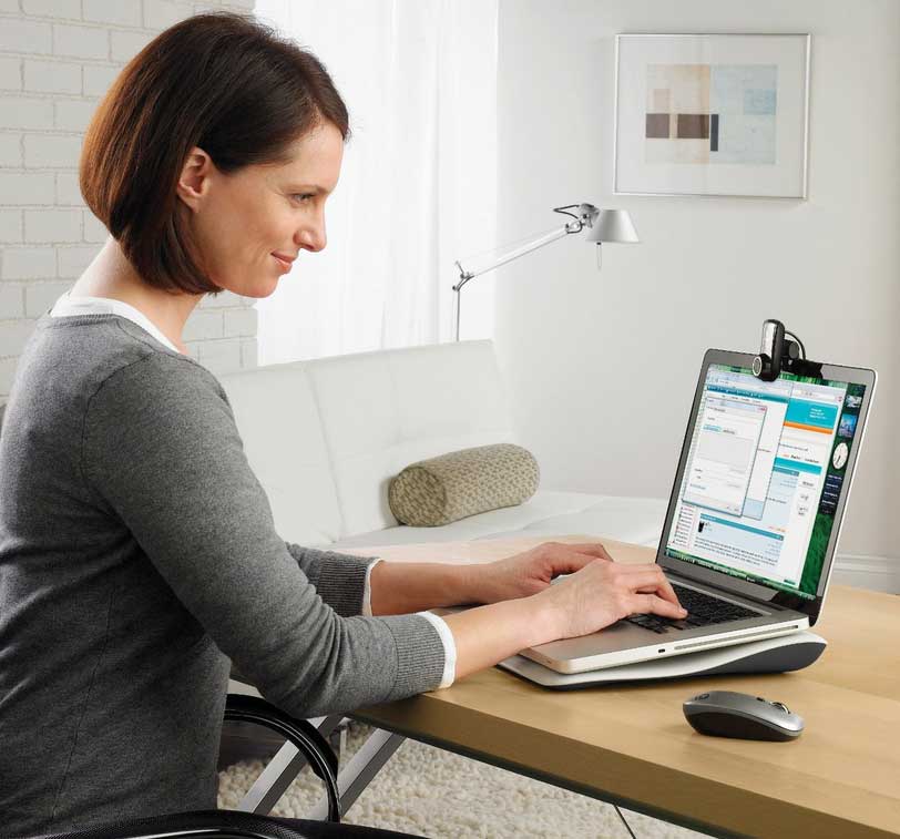 Logitech CoolingPad N-120 Postolje Za Notebook Računare - detalj