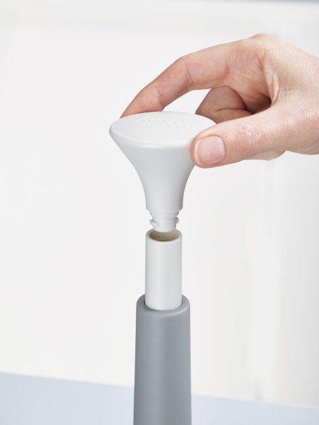 Držač ubrusa Joseph Joseph Duo - detalj