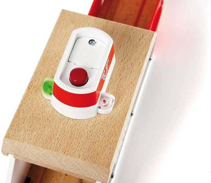 BRIO igračka Brod trajekt 33569 - detalj