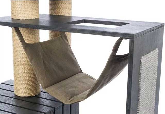 Drvena grebalica za mačke 123cm sa dve kućice Freia Be Nordic Trixie 44743 - detalj