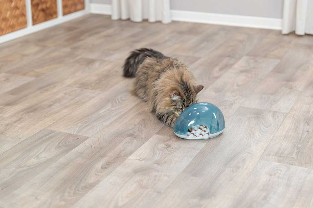 Posuda za sporo hranjenje mačaka Kupola Trixie 46001 - detalj