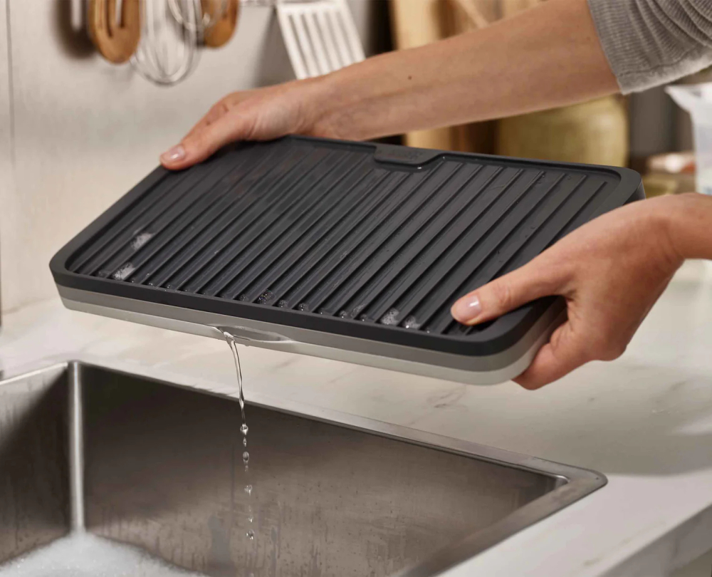 Sušilica za sudove u tri nivoa Joseph Joseph Tier™ proširiva siva - detalj