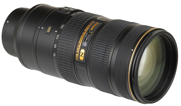 Nikon profesionalni SLR fotoaparat D800 + objektivi 24-70mm i 70-200mm - detalj