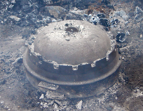 Specijalni roštilj - pekač na žar - Sač sa poklopcem 37 651445 - detalj