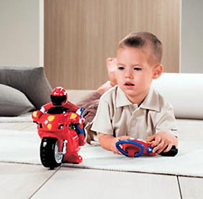 Chicco motor Ducati na daljinski 70505 - detalj