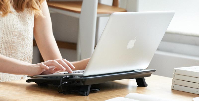 Cooler Master Postolje i Hladnjak Za Laptop Računare NotePal A200 - detalj