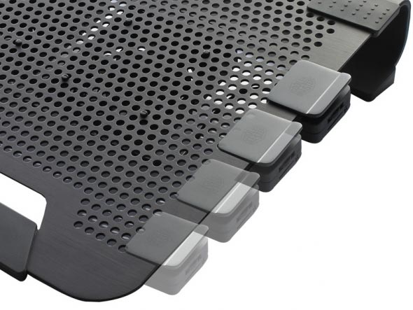 Cooler Master Postoljesa 3 venitilatora Za Laptop Računare NotePal U3 - detalj