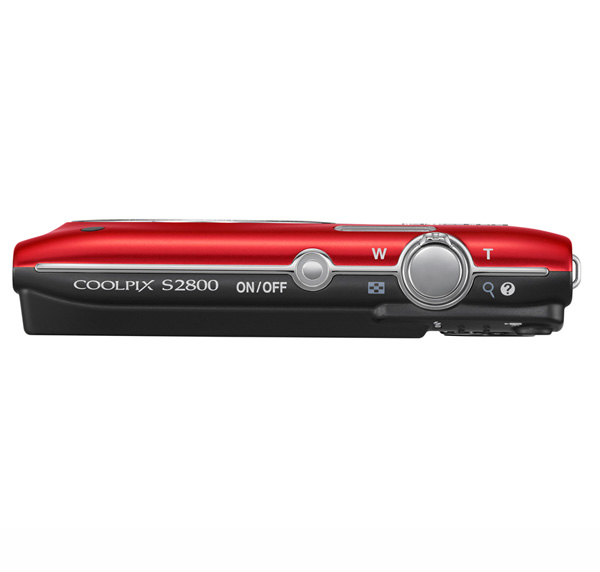 Nikon Digitalni Fotoaparat Coolpix S2800 Crveni - detalj