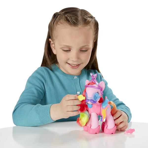 Hasbro My Little Pony Moderni konjići - Pinkie Pie A8210 - detalj