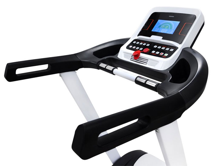 Motorna traka za trčanje B-PRO 7.0 X-plorer do 130kg - detalj