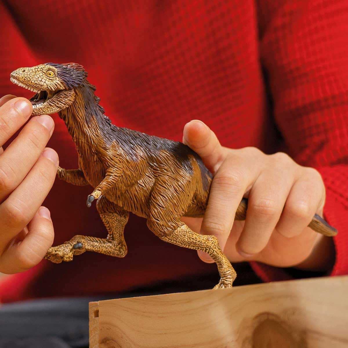 Schleich figure Dinosaurusi - Moros Intrepidus 15039 - detalj